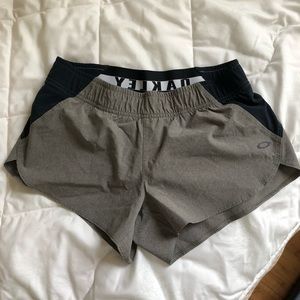 Oakley women’s sports shorts size XS